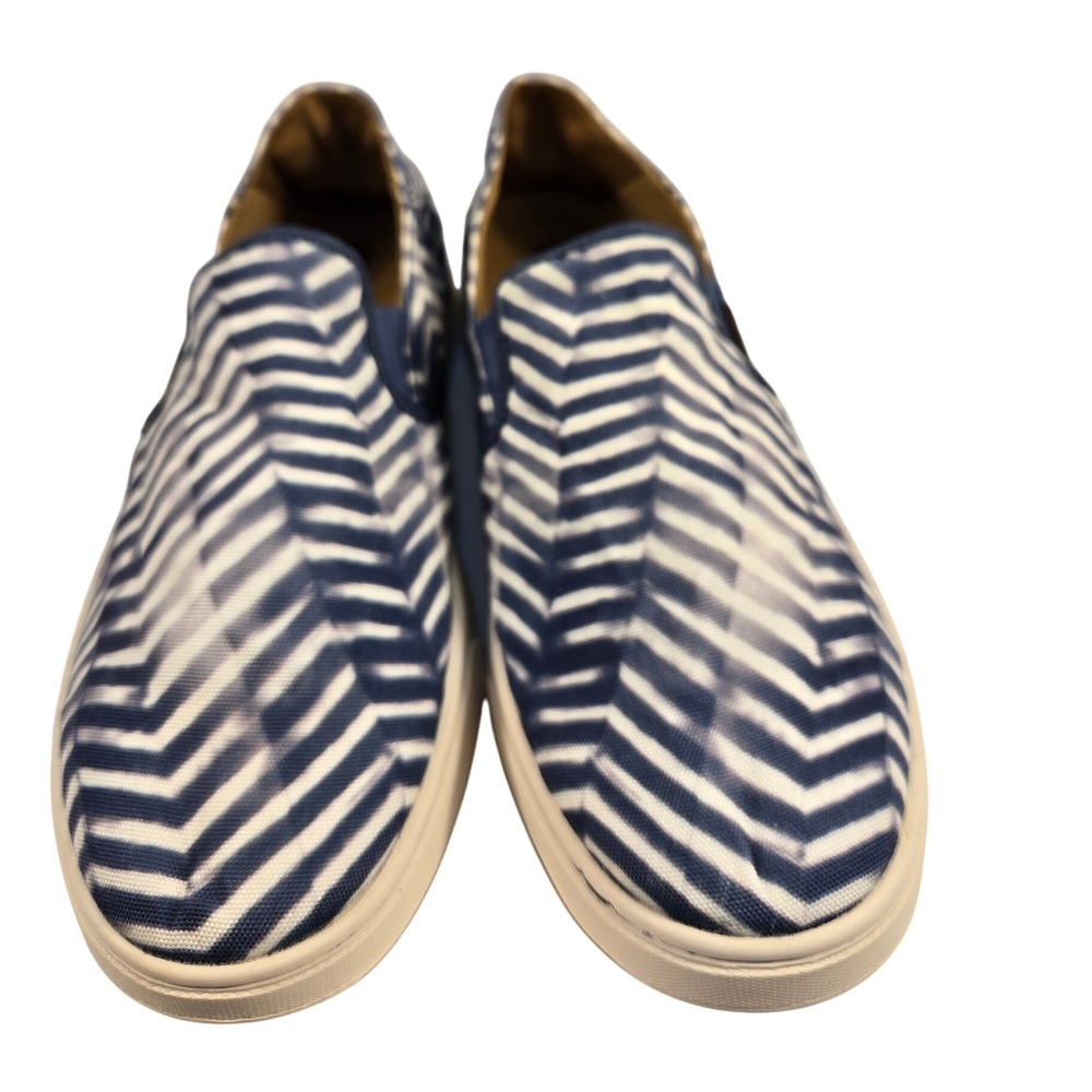 Olukai Pehuea Womens Blue White Chevron Stripe Canvas Slip On Sneakers Shoes